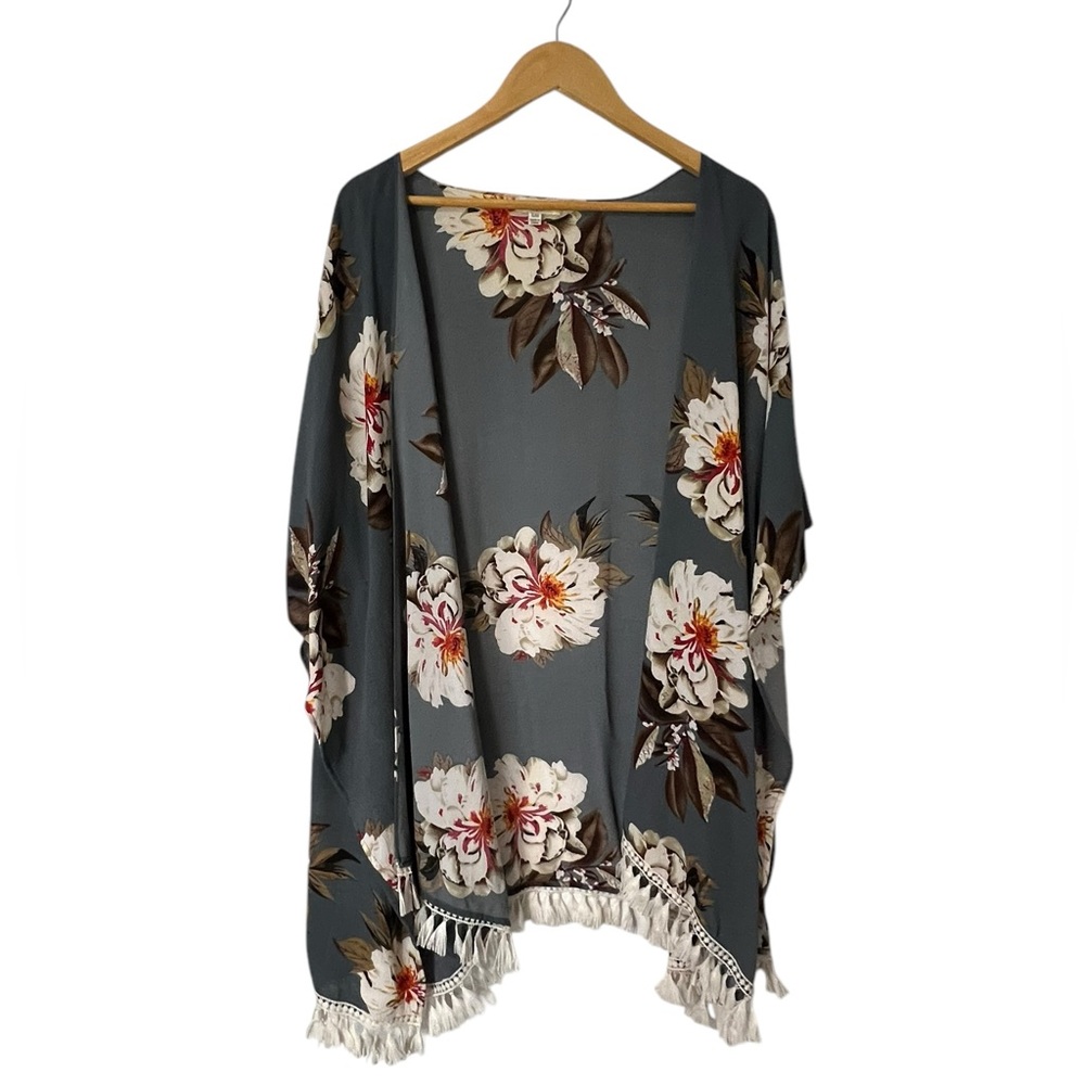 Umgee Floral Kimono | Gray Floral Print | S/M | Boho Layering Piece
